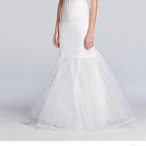 David’s Bridal Slip Large